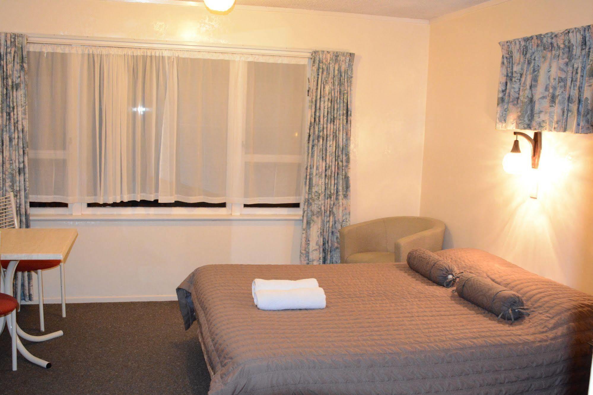 לוור האט Abbeycourt Motel מראה חיצוני תמונה